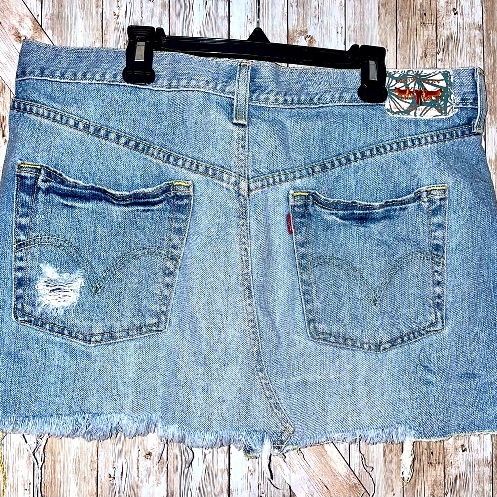 Levi’s denim skirt